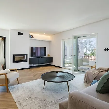 Deluxe Monte Апартаменты Эшторил