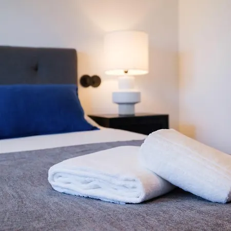 Deluxe Monte Apartment