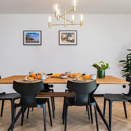 Deluxe Monte Апартаменты Эшторил