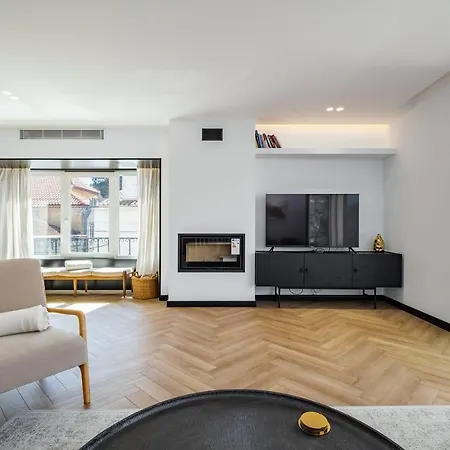 Апартаменты Deluxe Monte *